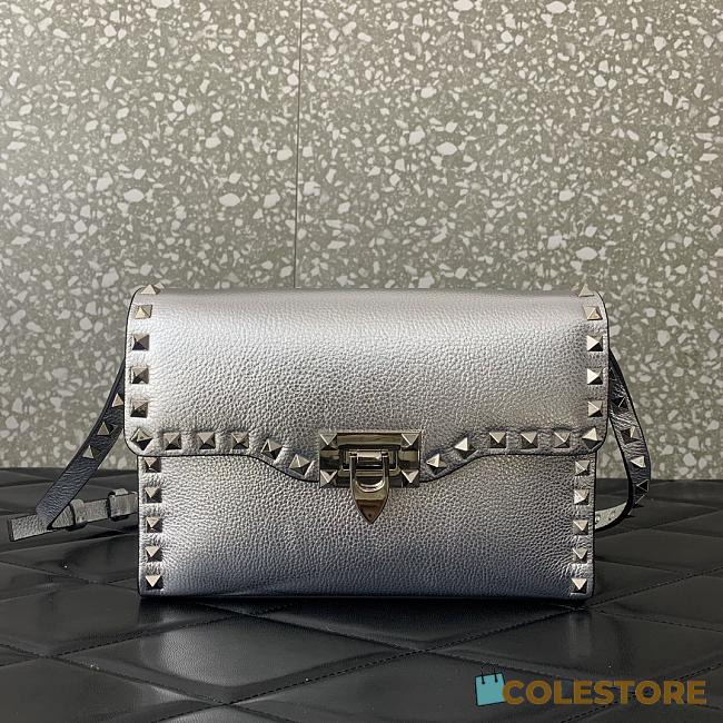 	 Colestore Valentino Garavani Small Rockstud Grainy Calfskin Crossbody Bag Silver 22.5x15x6cm - 1