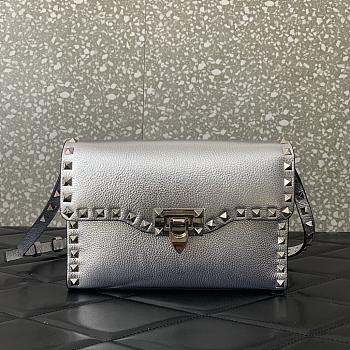 	 Colestore Valentino Garavani Small Rockstud Grainy Calfskin Crossbody Bag Silver 22.5x15x6cm