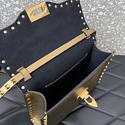 	 Colestore Valentino Garavani Small Rockstud Grainy Calfskin Crossbody Bag Gold 22.5x15x6cm - 5
