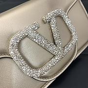 	 Colestore Valentino Garavani Locò Small Shoulder Bag In Calfskin With Jewel Logo Gold 19x11x5cm - 5