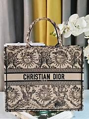 Colestore Dior Book Tote Bag Astrological/Sun & Moon Beige and Black Embroidery Motif 41.5x34.5x16cm - 1