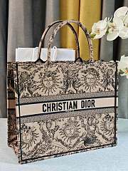 Colestore Dior Book Tote Bag Astrological/Sun & Moon Beige and Black Embroidery Motif 41.5x34.5x16cm - 6