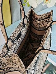 Colestore Dior Book Tote Bag Astrological/Sun & Moon Beige and Black Embroidery Motif 36.5x28x14cm  - 6
