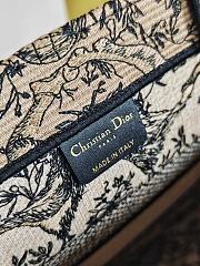 Colestore Dior Book Tote Bag Astrological/Sun & Moon Beige and Black Embroidery Motif 36.5x28x14cm  - 2