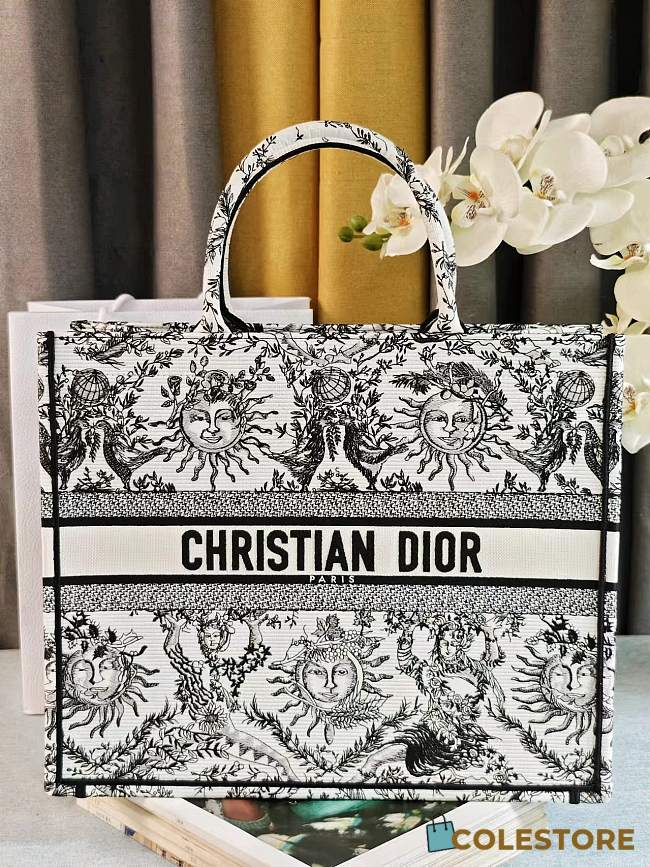Colestore Dior Book Tote Bag Astrological/Sun & Moon White and Black Embroidery Motif 41.5x34.5x16cm - 1