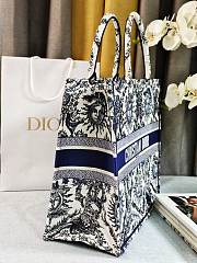 	 Colestore Dior Book Tote Bag Astrological/Sun & Moon Navy and White Embroidery Motif 41.5x34.5x16cm - 5