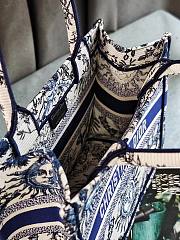 	 Colestore Dior Book Tote Bag Astrological/Sun & Moon Navy and White Embroidery Motif 26.5 x21 x14 cm - 3