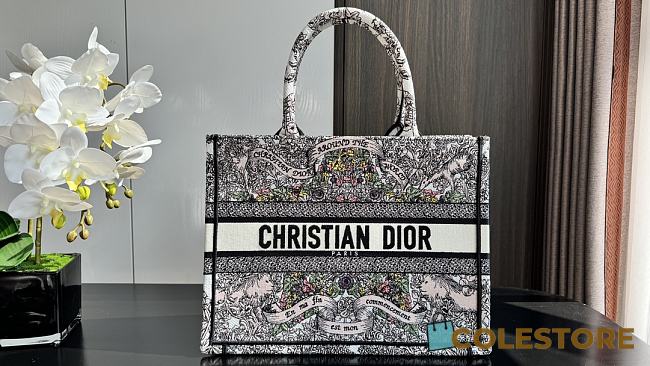 Colestore Dior Book Tote “Butterfly Around The World” Embroidery White 36.5x28x14cm  - 1