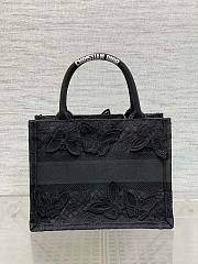Colestore Dior Book Tote D-Lace Butterfly Motif Canvas Black 26.5 x21 x14 cm - 3