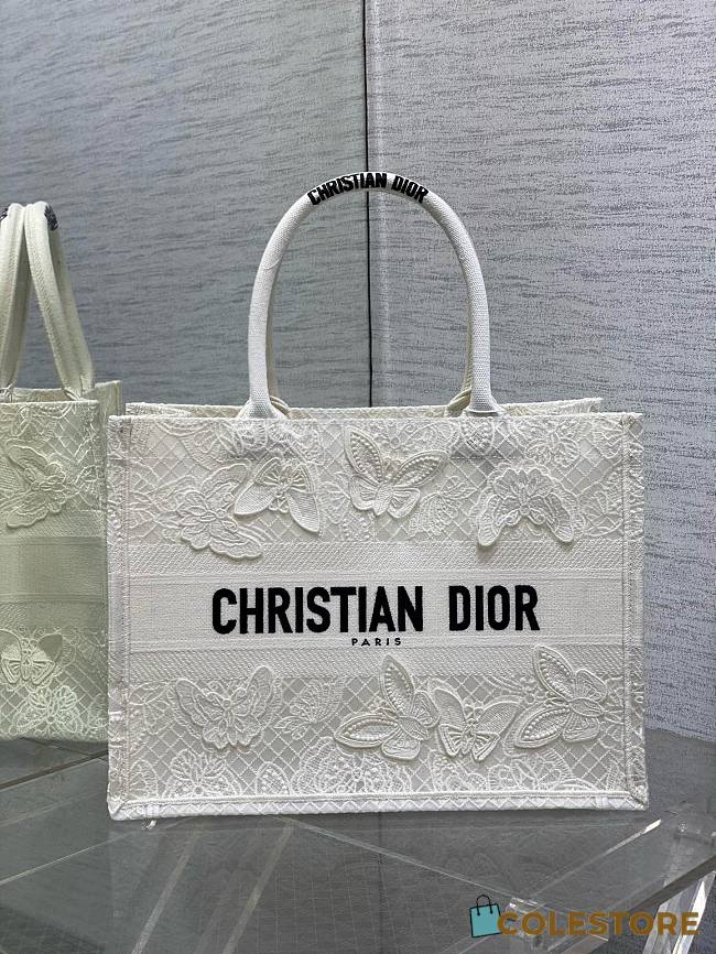 	 Colestore Dior Book Tote D-Lace Butterfly Motif Canvas White 36.5x28x14cm - 1