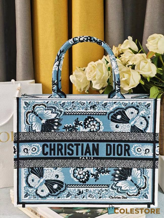 Colestore Dior Book Tote Butterfly Bandana Motif Canvas Blue 36.5x28x14cm  - 1