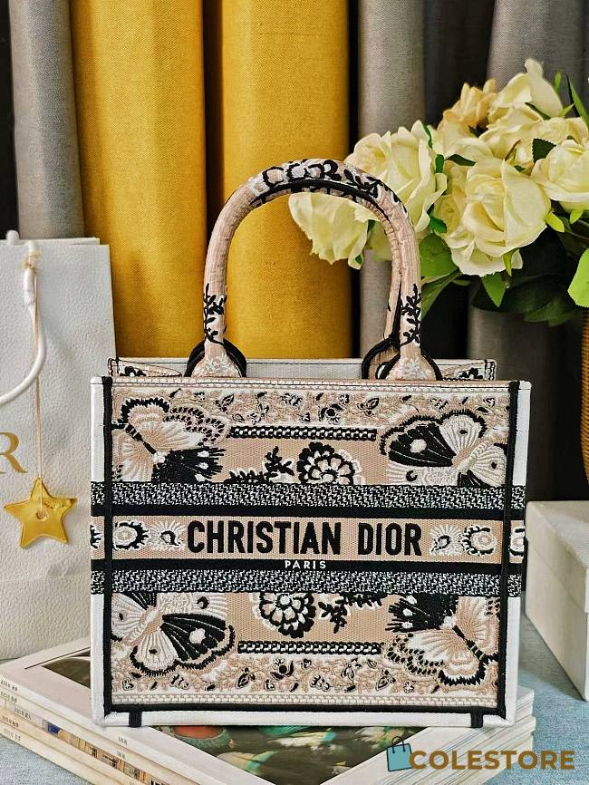 Colestore Dior Book Tote Butterfly Bandana Motif Canvas Beige 26.5 x21 x14 cm - 1