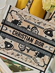 Colestore Dior Book Tote Butterfly Bandana Motif Canvas Beige 26.5 x21 x14 cm - 4