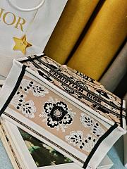 Colestore Dior Book Tote Butterfly Bandana Motif Canvas Beige 26.5 x21 x14 cm - 3