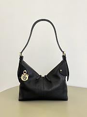 Colestore Dior Medium Voyage Bag Black Flat Macrocannage Grained Calfskin 28 x 18 x 12 cm - 1
