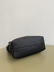 Colestore Dior Medium Voyage Bag Black Flat Macrocannage Grained Calfskin 28 x 18 x 12 cm - 5