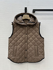 Colestore Brunello Cucinelli Quilted Nylon Padded Thermal Hooded Vest Light Brown - 1