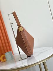 Colestore Louis Vuitton Low Key Cookie MM Cognac 32 x 26 x 5 cm - 6