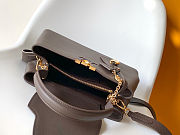 Colestore Louis Vuitton Capucines MM Souple Calfskin Leather Chocolate 33 x 24 x 12 cm - 3