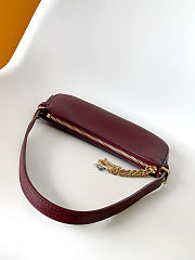 Colestore Louis Vuitton Pochette LV BLoom Garnet Red 23 x 10 x 4 cm - 3