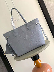 	 Colestore Louis Vuitton Neverfull MM Light Grey 31 x 28 x 14 cm - 1