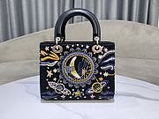 Colestore Dior Lady Dior Black Leather Air Embroidered and Beaded Medium 24 x 20 x 11cm - 3