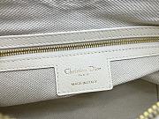 Colestore Dior Small Voyage Bag White Flat Macrocannage Grained Calfskin 22x15x9.5cm - 4