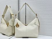 Colestore Dior Medium Voyage Bag White Flat Macrocannage Grained Calfskin 28x18x12cm - 1