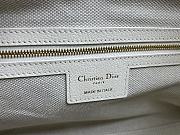 Colestore Dior Medium Voyage Bag White Flat Macrocannage Grained Calfskin 28x18x12cm - 2