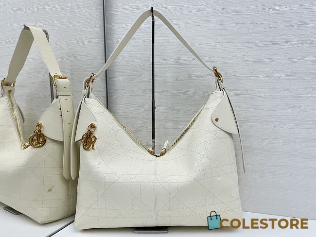 Colestore Dior Large Voyage Bag White Flat Macrocannage Grained Calfskin 34x22x13cm - 1