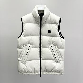 Colestore Moncler Valmasque Hooded Down Gilet White