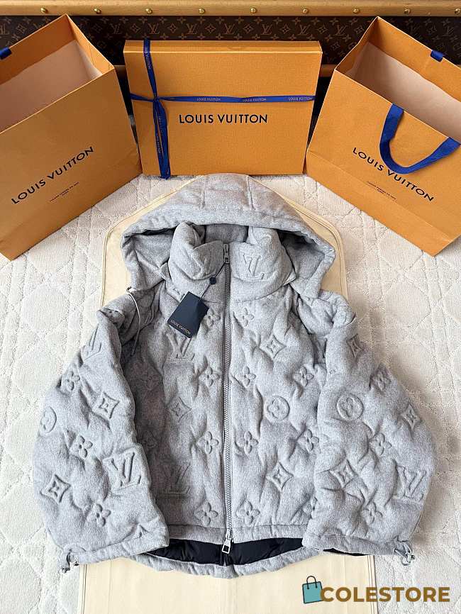 Colestore Louis Vuitton Grey Monogram Boyhood - 1