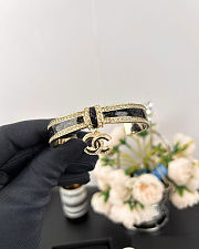 Colestore Chanel Cuff Metal, Resin & Strass Gold, Black & Crystal - 4