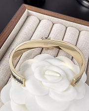 Colestore Chanel Cuff Metal, Resin & Strass Gold, Black & Crystal - 5