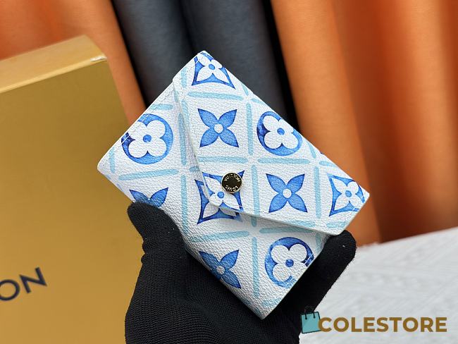 Colestore Louis Vuitton LV By The Pool Victorine Wallet Lagoon Blue 12 x 9.5 x 2.5 cm - 1