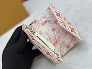 Colestore Louis Vuitton LV By The Pool Victorine Wallet Coral 12 x 9.5 x 2.5 cm - 5