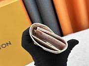 Colestore Louis Vuitton LV By The Pool Victorine Wallet Coral 12 x 9.5 x 2.5 cm - 4