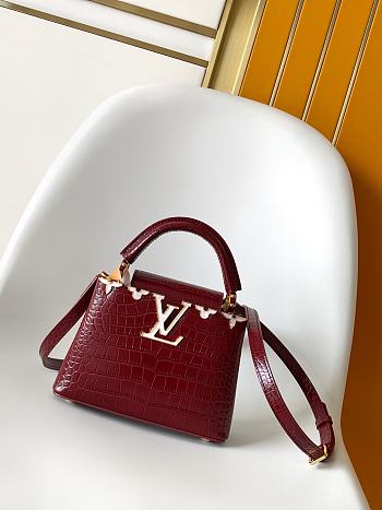 Colestore Louis Vuitton Capucines Mini Burgundy Crocodile Embossed Leather 21x13.6x8cm 