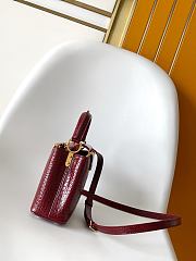 Colestore Louis Vuitton Capucines Mini Burgundy Crocodile Embossed Leather 21x13.6x8cm  - 3