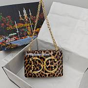Colestore Dolce & Gabbana DG Girls Shoulder Bag Animal Print Leopard-Print 23x17x6.5cm - 1