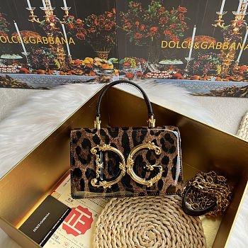 Colestore Dolce & Gabbana DG Girls Leopard-Print Crossbody Bag 18x10x5cm