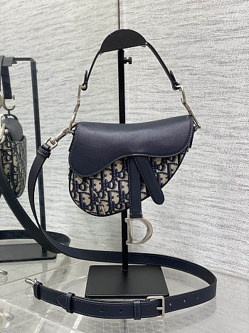 Colestore Dior Mini Saddle Bag with Strap Blue Dior Oblique Jacquard and Smooth Calfskin 19 x 15 x 6 cm