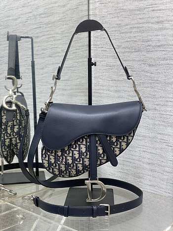 Colestore Dior Medium Saddle Bag with Strap Blue Dior Oblique Jacquard and Smooth Calfskin 24 x 18 x 6 cm