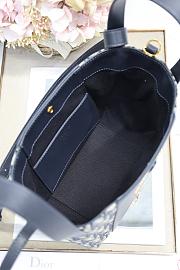 Colestore Dior Small Signature Bucket Bag Blue Dior Oblique Jacquard and Smooth Calfskin 21×19×11cm - 5