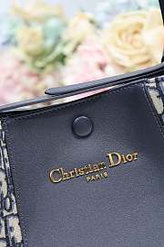 Colestore Dior Small Signature Bucket Bag Blue Dior Oblique Jacquard and Smooth Calfskin 21×19×11cm - 2