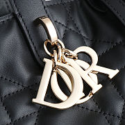 Colestore Dior Medium Dior Toujours Vertical Tote Bag Black Macrocannage Calfskin 20x18.5x22cm - 3