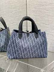 Colestore Dior Medium Dior Toujours Bag Blue Denim Dior Oblique Jacquard 28.5x19x21cm - 6