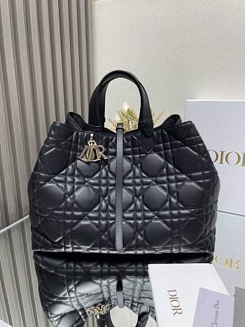 Colestore Dior Large Dior Toujours Bag Black Macrocannage Calfskin  37 x 27 x 21 cm
