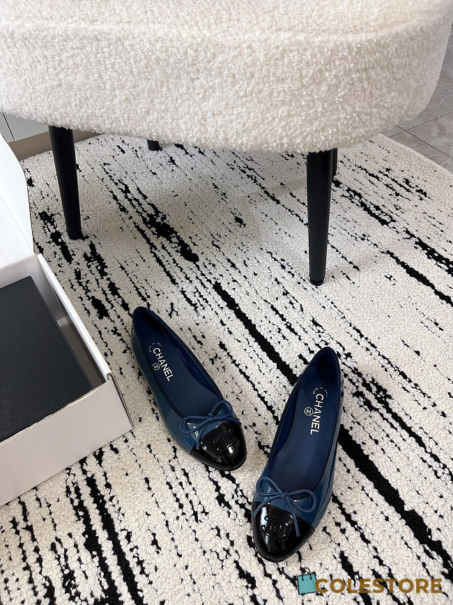 Colestore Chanel Ballerina Shoes Glossy calfskin Navy Blue & Black - 1