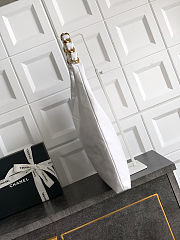 Colestore Chanel Maxi Hobo Bag Glossy Calfskin & Gold Metal White 34x36x12cm - 2